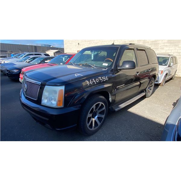 2004 CADILLAC ESCALADE, 4DRSW, BLACK, VIN 1GYEK63N24R206684,