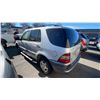 Image 2 : 1999 MERCEDES ML320, 4DRSW, GREY, VIN 4JGAB54E3XA087622,