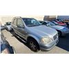 Image 4 : 1999 MERCEDES ML320, 4DRSW, GREY, VIN 4JGAB54E3XA087622,