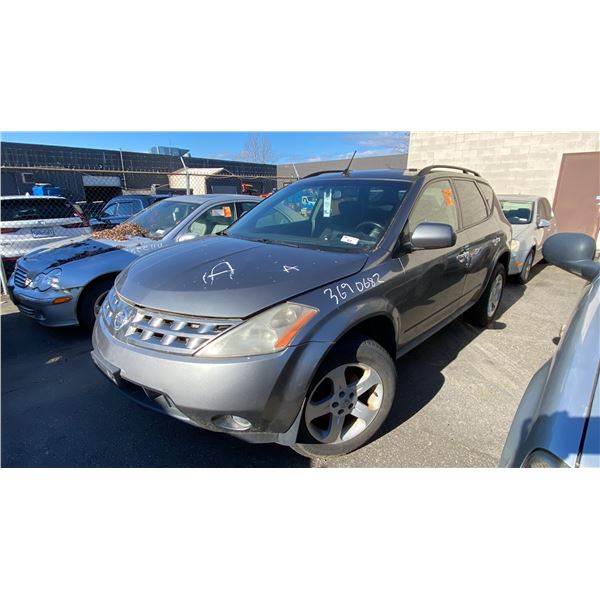 2005 NISSAN MURANO SL AWD, 4DRSW, GREY, VIN JN8AZ08W85W438700,