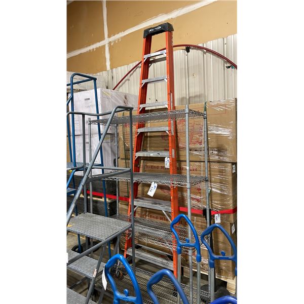 ORANGE WERNER 12FT FIBERGLASS STEP LADDER