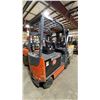 Image 3 : TOYOTA 8FBCHU25, FORKLIFT, ORANGE, VIN 62579, 189" MAST HEIGHT,
