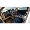 Image 6 : 2017 DODGE/RAM GRAND CARAVAN CREW, 4DRSW, WHITE, VIN 2C4RDGDG7HR845473,