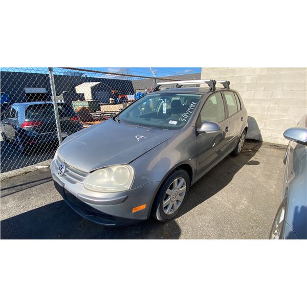 2007 VOLKSWAGEN RABBIT, 4DRSW, GREY, VIN WVWDR71K97W113016,