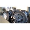 Image 6 : 2007 VOLKSWAGEN RABBIT, 4DRSW, GREY, VIN WVWDR71K97W113016,
