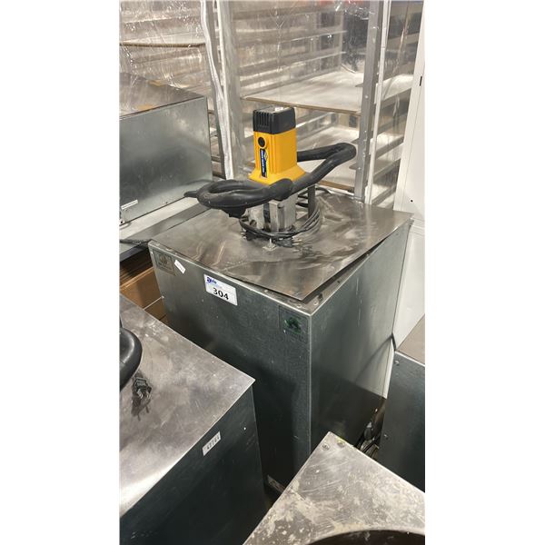 PRIMO MELTER ELECTRIC MOBILE INDUSTRIAL WAX MELTER WITH HANDHELD POWER MIXER PRO