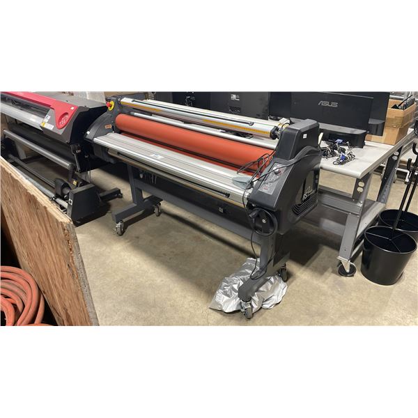 ROYAL SOVEREIGN  RSC-1401CLTW 55 INCH COLD LAMINATOR WITH COVER
