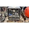 Image 2 : MILLER GAS POWERED WILDCAT 200 CC, DC WELDER AND 6500 WATT GENERATOR WITH 14HP SUBARU ENGINE
