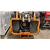 Image 3 : STANLEY HP-1 COMPACT PORTABLE HYDRAULIC POWER UNIT WITH 18HP VANGUARD V-TWIN ENGINE