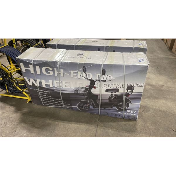 SDLANCH RED IREV ELECTRIC SCOOTER WITH 48V BATTERY