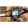 Image 7 : HIMIWAY ZEBRA WHITE 7 SPEED FAT TIRE FRONT SUSPENSION ELECTRIC BIKE WITH FULL DISC BRAKES