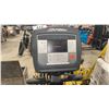 Image 2 : LIFE FITNESS 95R COMMERCIAL RECUMBENT EXERCISE BIKE WITH DIGITAL DISPLAY, USB, IPOD, & HEADPHONE