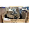 Image 4 : 4 BOXES OF LIGHT BULBS, WELDING HELMETS, & ASSORTED HATS / LUNCHROOM DISHWARE ITEMS