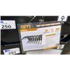 Image 3 : GIYI GY-CWG72 BLACK 72" INDUSTRIAL HYDRAULIC SKID STEER HOLLOW WOOD GRABBER ATTACHMENT