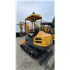 Image 2 : CGF INDUSTRIAL MX50R YELLOW GAS POWERED RUBBER TRACK MINI EXCAVATOR WITH ATTACHED