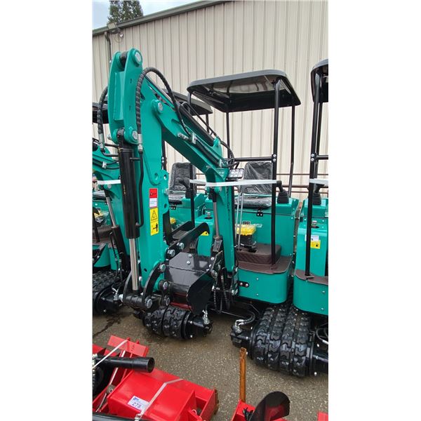 CGF INDUSTRIAL H15R TEAL GAS POWERED RUBBER TRACK MINI EXCAVATOR WITH ATTACHED