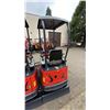 Image 2 : CGF INDUSTRIAL MX15RX RED GAS POWERED RUBBER TRACK MINI EXCAVATOR WITH ATTACHED