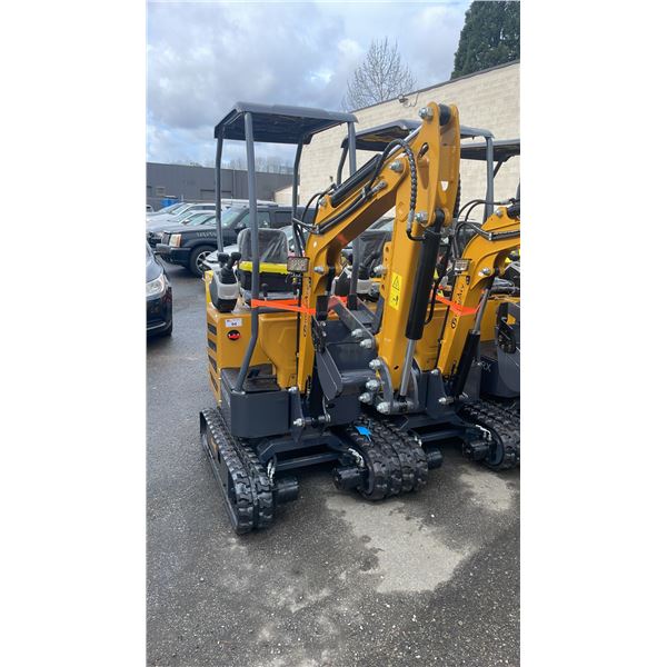 AGT INDUSTRIAL MX12RX YELLOW 13.5 HP GAS POWERED RUBBER TRACK MINI EXCAVATOR WITH ATTACHED