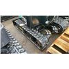 Image 6 : AGT INDUSTRIAL MH12RX TEAL GAS POWERED 13.5HP RUBBER TRACK MINI EXCAVATOR WITH ATTACHED DIGGING
