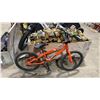 Image 1 : FREE AGENT CHAMP ORANGE SINGLE SPEED BMX STYLE BIKE 18" WHEEL