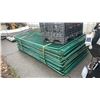 Image 2 : 30 GREEN METAL 114"W X 71"H INDUSTRIAL JOB SITE FENCING WITH FEET *PALLET CRATE NOT INCLUDED*