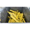 Image 3 : 30 GREEN METAL 114"W X 71"H INDUSTRIAL JOB SITE FENCING WITH FEET *PALLET CRATE NOT INCLUDED*