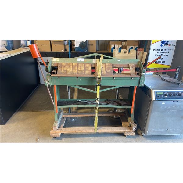 THOMAS SKINNER & SONS INDUSTRIAL SHEET METAL BRAKE MACHINE