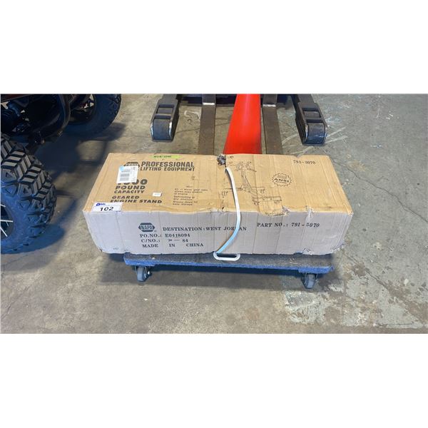 NAPA PROFESSIONAL LIFTING EQUIPMENT 1000 LB CAPACITY GEARED ENGINE STAND
