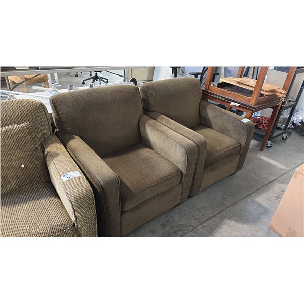 2 DARK BROWN ARMCHAIRS