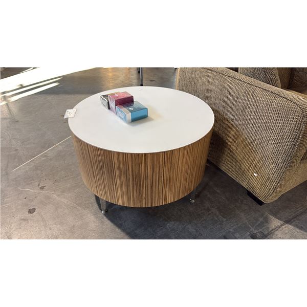 KIMBALL 30" ROUND COFFEE TABLE