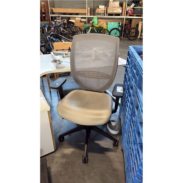 KIMBALL GREY MESH BACK TASK CHAIR