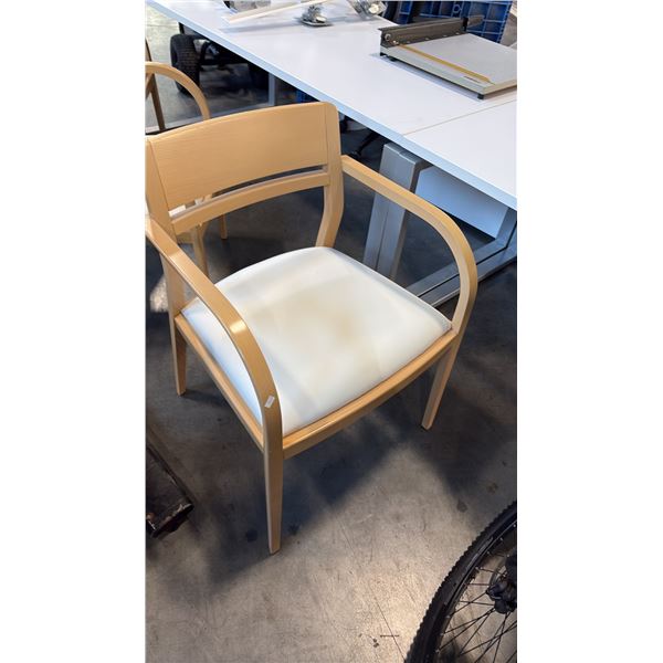 KIMBALL MAPLE FRAMED CLIENT CHAIR