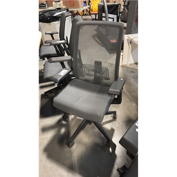 GREY HAWORTH VERY MESH BACK TASK CHAIR