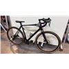 Image 2 : BLACK CANNONDALE 18-SPEED ROAD BIKE