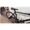 Image 3 : BLACK CANNONDALE 18-SPEED ROAD BIKE