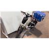 Image 2 : WHITE RAD 7-SPEED FRONT-SUSPENSION FOLDABLE E-BIKE - NO CHARGER NO KEY
