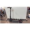 Image 1 : BLACK 5TH WHEEL ELECTRIC SCOOTER - NO CHARGER, MISSING FACE PLATE