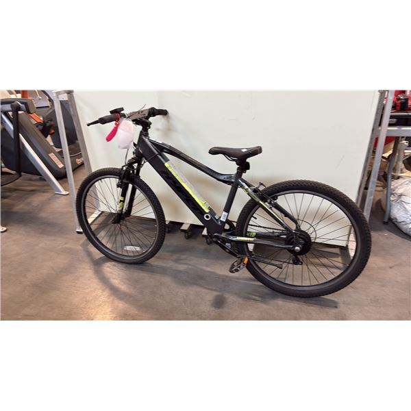 GREY HYPER E-RIDE MOUNTAIN FRONT-SUSPENSION 6-SPEED E-BIKE - NO CHARGER NO KEY