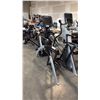 Image 1 : LIFE FITNESS ARC TRAINER LOW-IMPACT EQUIPMENT