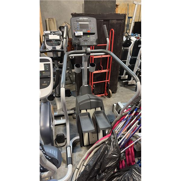 LIFE FITNESS COMMERCIAL STEPPER/CLIMBER