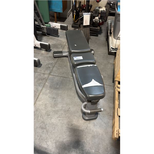 LIFE FITNESS MULTI-ADJUSTABLE BENCH