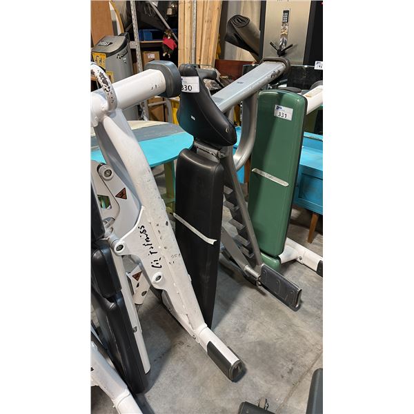 FITNESS EQUIPMENT INCLINED BENCH