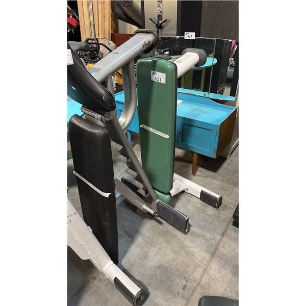 FITNESS EQUIPMENT FLAT BENCH