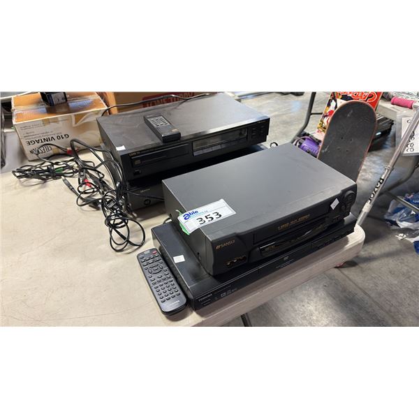 ASSORTED MEDIA PLAYER INCL OMS-1A, DENON, TOSHIBA AND SANSUI