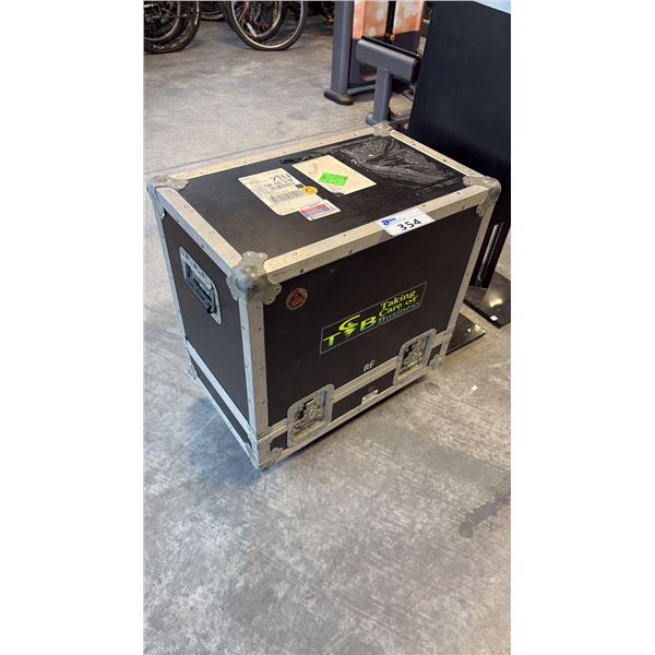 MOBILE TRAVEL CASE 26"H