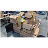 Image 1 : LOT OF PACKING SUPPLIES