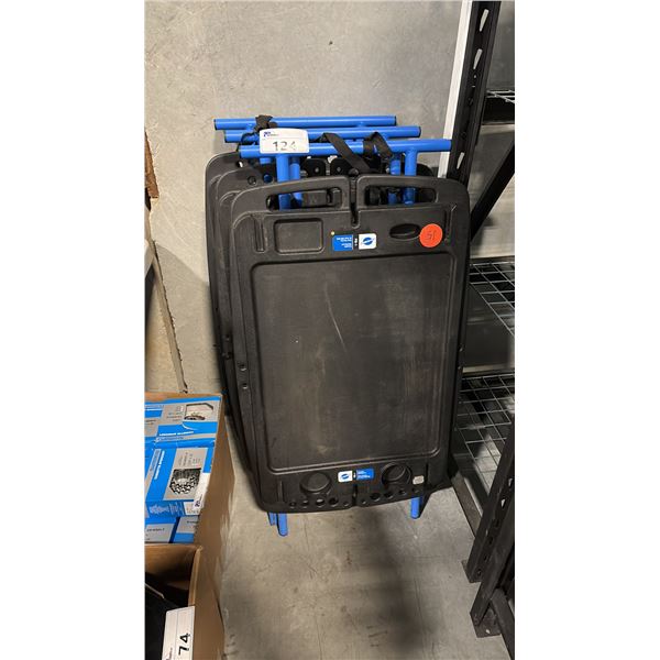 3 PARK TOOL PB-1 PORTABLE WORKBENCH