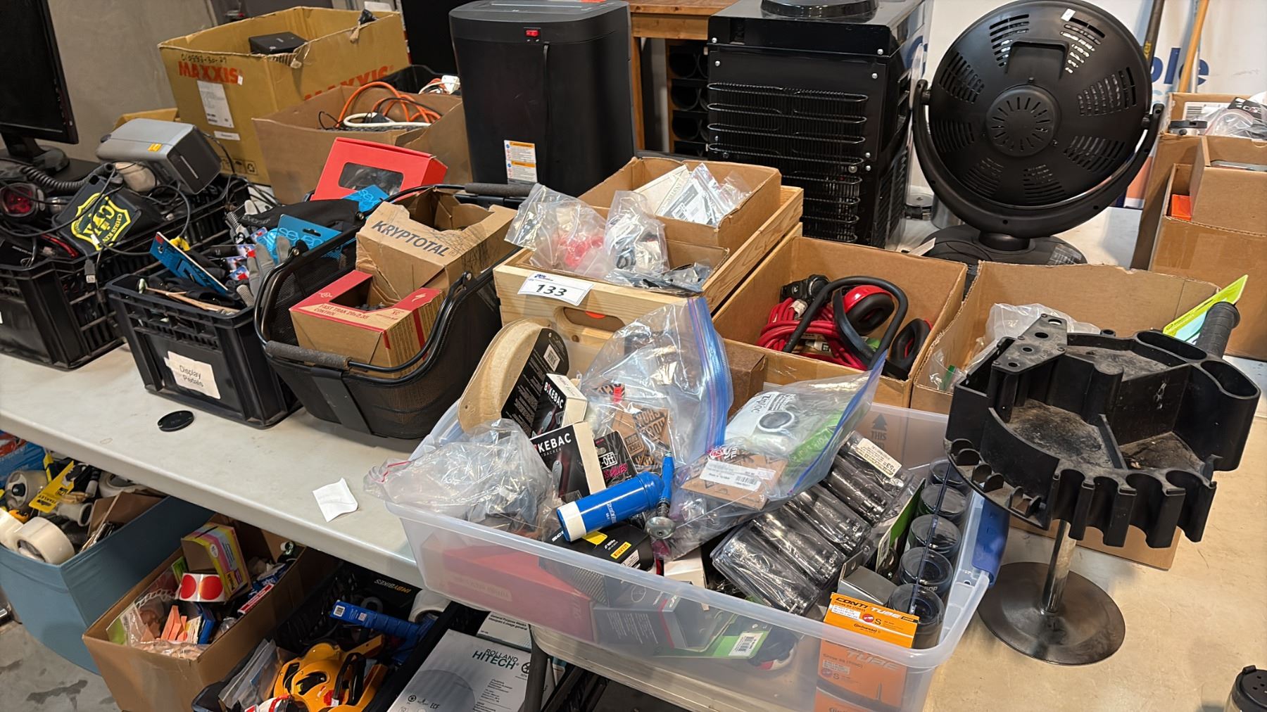 MIXED ITEMS INCL PARK TOOL GG-1, BIKEBAC TRACKERS, SEAL KITS, SPOKE ...