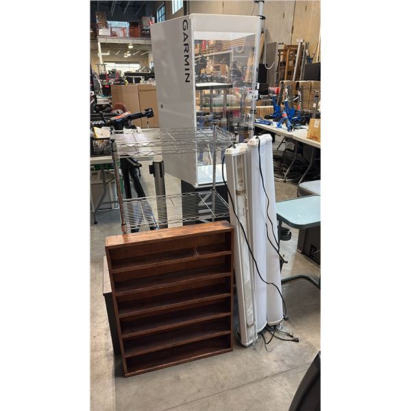 ASSORTED DISPLAY UNITS, BELT STANCHION AND 4 45" LED LINKABLE SHOP LIGHT