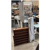 Image 1 : ASSORTED DISPLAY UNITS, BELT STANCHION AND 4 45" LED LINKABLE SHOP LIGHT